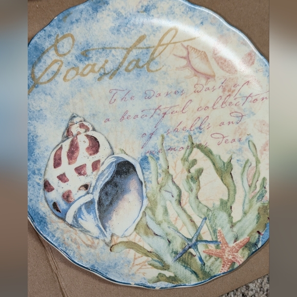 Cracker Barrel Coastal Seashell Decorative Salad Plates - Picture 4 of 6